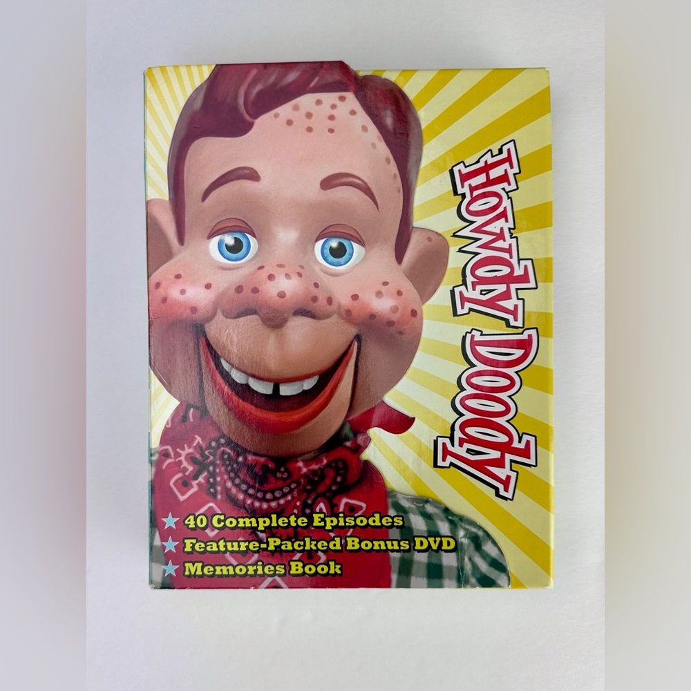 The Howdy Doody Show 40 Complete Episodes Collections - 5 DVD Set      H1-01
